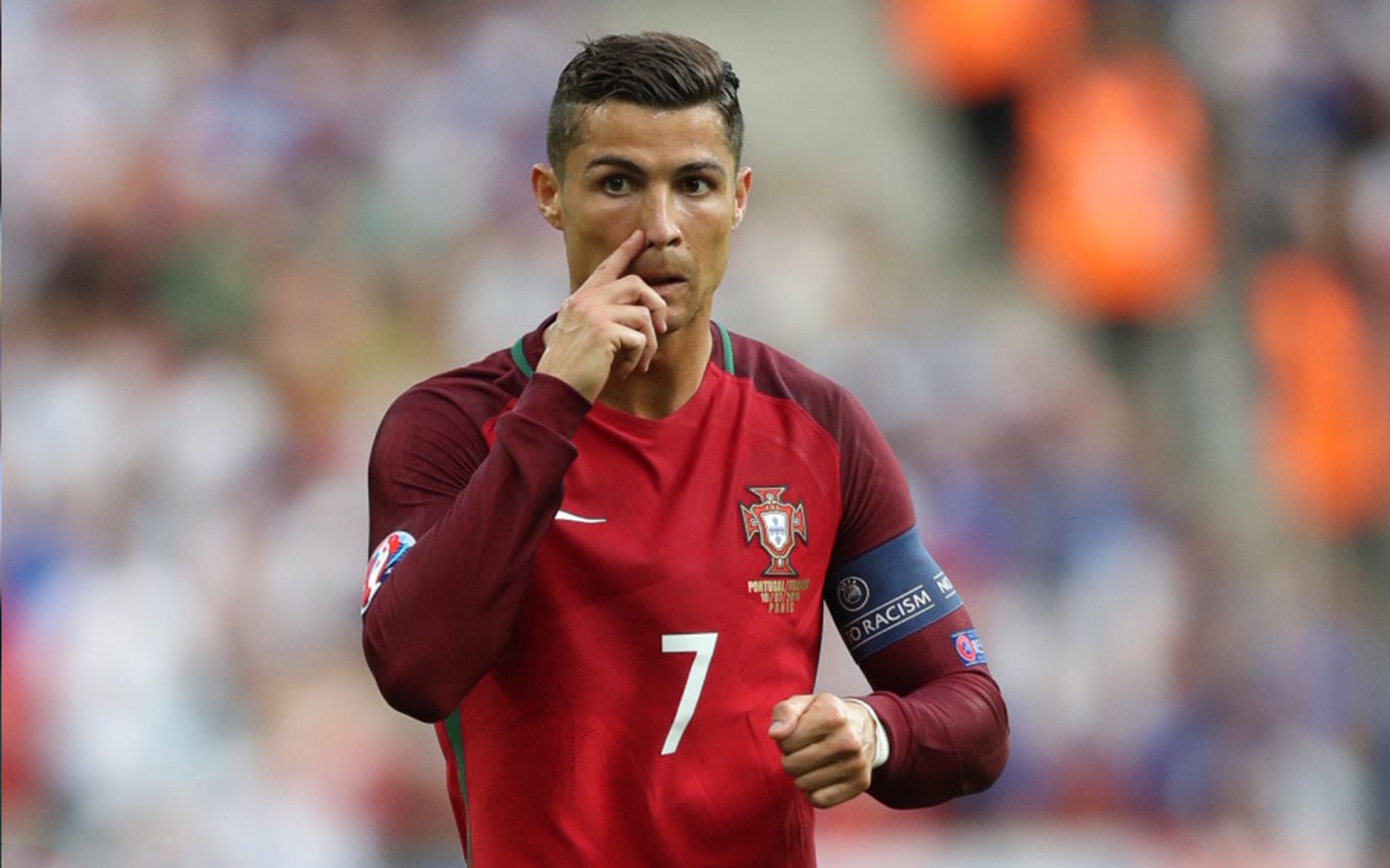 西甲:巴萨4-3战胜比利亚雷亚尔,莱万梅开二度刷新纪录,西甲第11轮巴萨vs比利亚雷亚尔