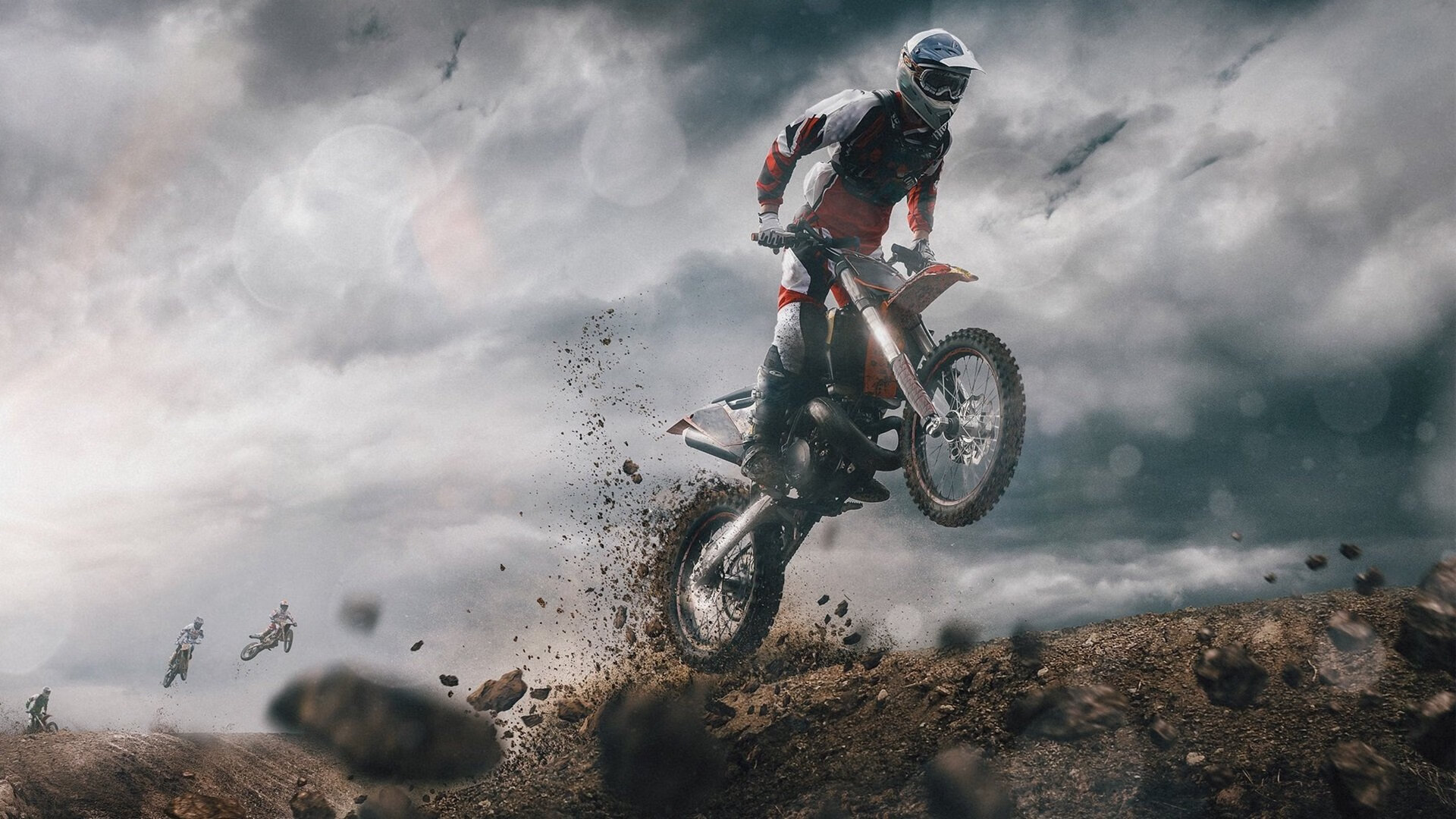 纷纷扰扰的场上战斗，队员拼搏拼杀，纷纷扰扰什么意思_